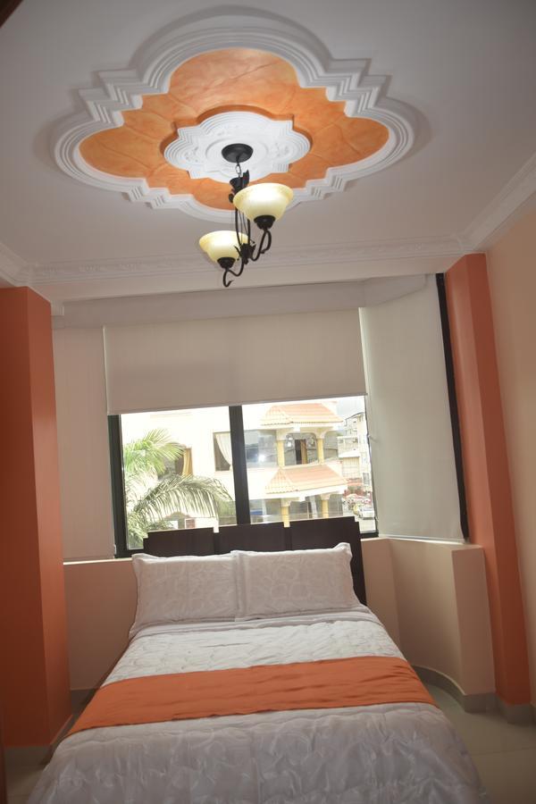 Olan'S Hotel Group Esmeraldas Exterior photo