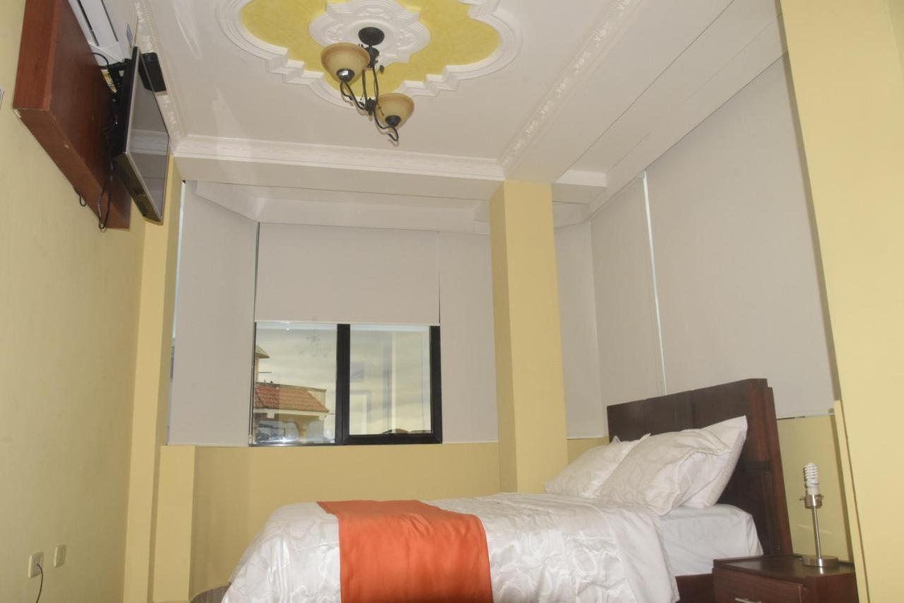 Olan'S Hotel Group Esmeraldas Exterior photo