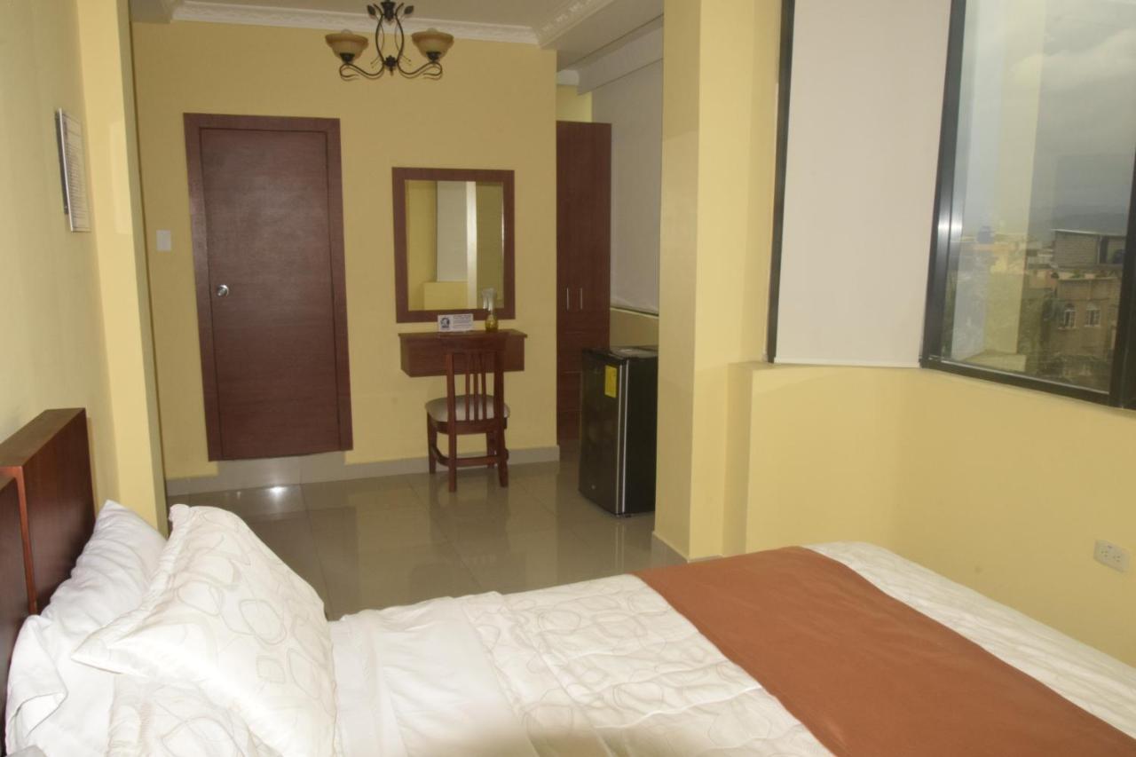 Olan'S Hotel Group Esmeraldas Exterior photo