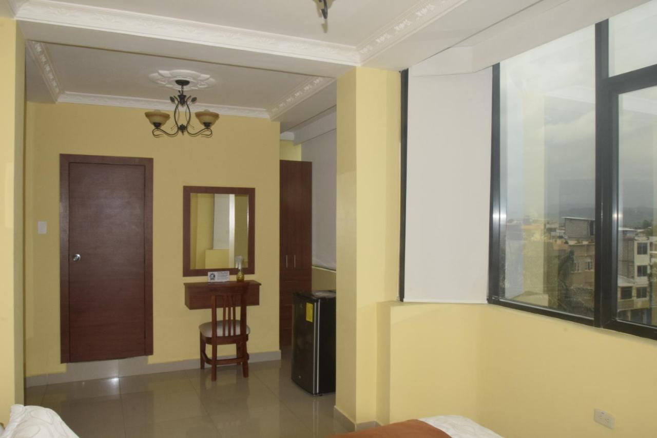 Olan'S Hotel Group Esmeraldas Exterior photo